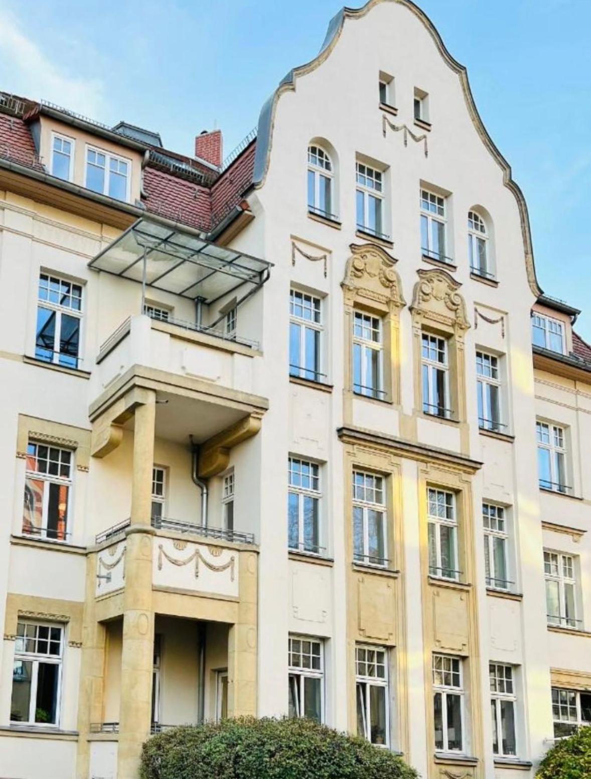 Feine Apartments In Der Suedstadt Von Erfurt Mit Kostenlosen Stellplatz & Flasche Wein Zur Begruessung Kültér fotó